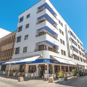 Niko , Santa Eulària des Riu Espagne